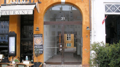 df-studios-nyhavn31-entry df-studios-nyhavn31-entry